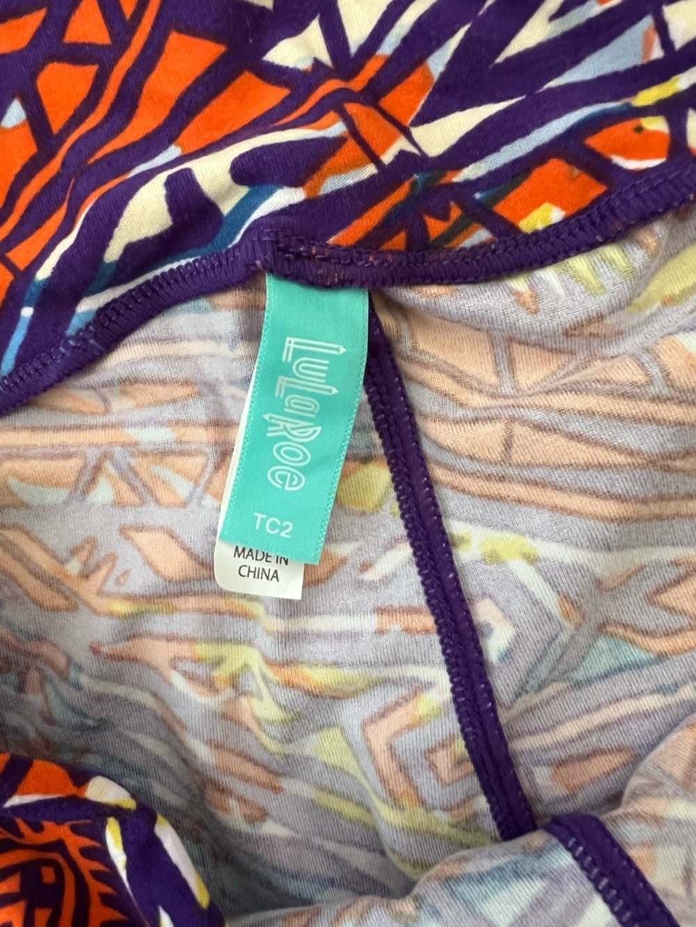 LULAROE Electric Maze Leggings EUC - Picture 7 of 9